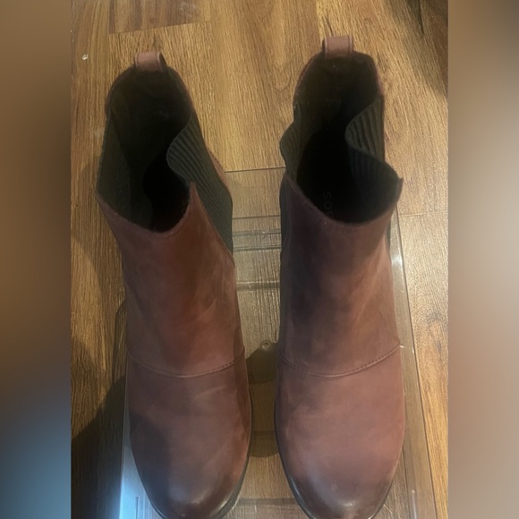 SOREL JOAN OF ARCTIC CHELSIE II - Picture 4 of 9